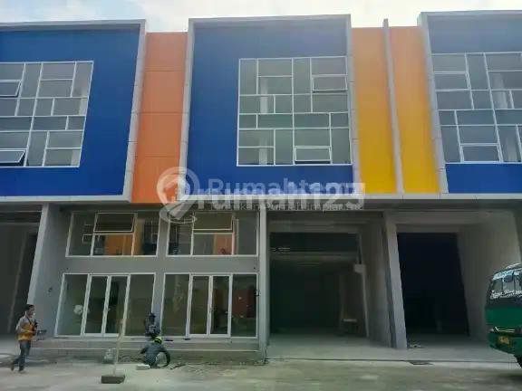 Gudang Siap Pakai Duta Indah Iconic Luas 243M Samping Tol