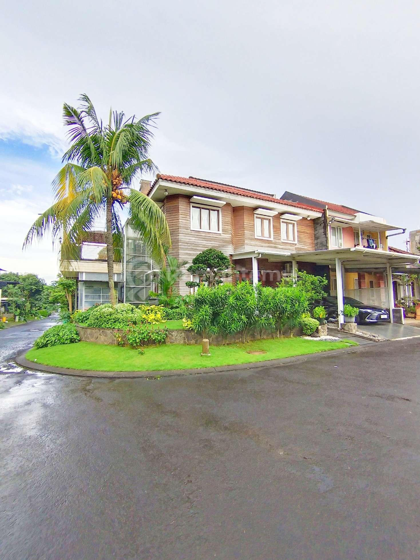 Dijual Rumah Bebas Banjir SHM Hoek Bagus 5 Kamar Di Delatinos BSD Dekat Akses Tol Rawabuntu