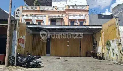 Di Sewakan Ruko Gandeng 3 di Jalan Kemanggisan Raya Jakarta Barat