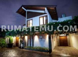 DI JUAL ATAU DI SEWA RUMAH DAERAH DAGO BANDUNG