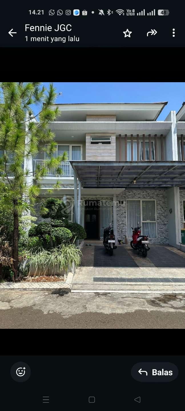 Rumah Mewah di Jakarta Garden City, ada rooftop 