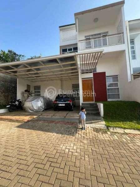 Jual Rumah Cantik Padasuka Dekat Cicaheum, Bojong Koneng, Bandung