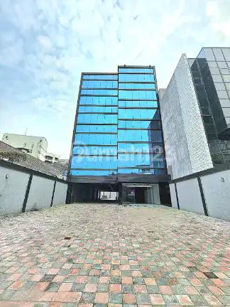 Gedung Brand New 6.5 Lantai. Area Komersial.menteng, Dekat Thamrin