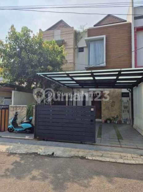 Dijual Rumah Cantik Terawat di Griya Loka, BSD