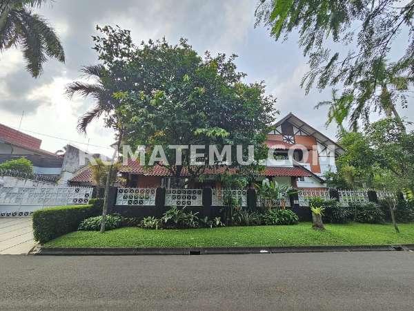 Rumah Pondok Indah Konsep Taman Asri