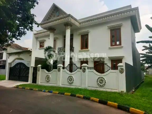 Puspita Loka Bsd Rumah Mewah 2 Lantai Swimming Pool