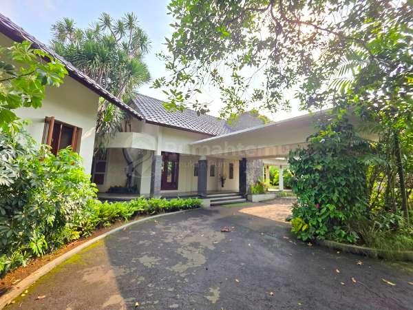 Rumah Cilandak Design Tropical Resort, Cipete, Jakarta Selatan