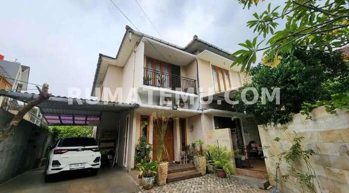 Rumah Lebak Bulus desain Villa Ubud Bali, Jakarta Selatan