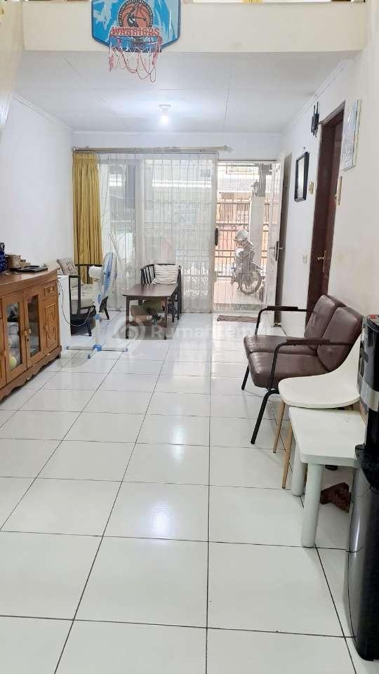 DIJUAL CEPAT!! Rumah Taman Semanan Indah