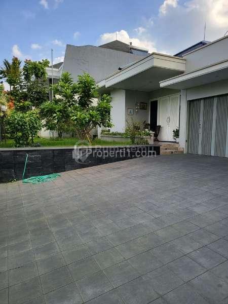 Jual Rumah Mewah Luas di Setiabudi Regency Sersan Bajuri Dekat Pondok Hijau Bandung