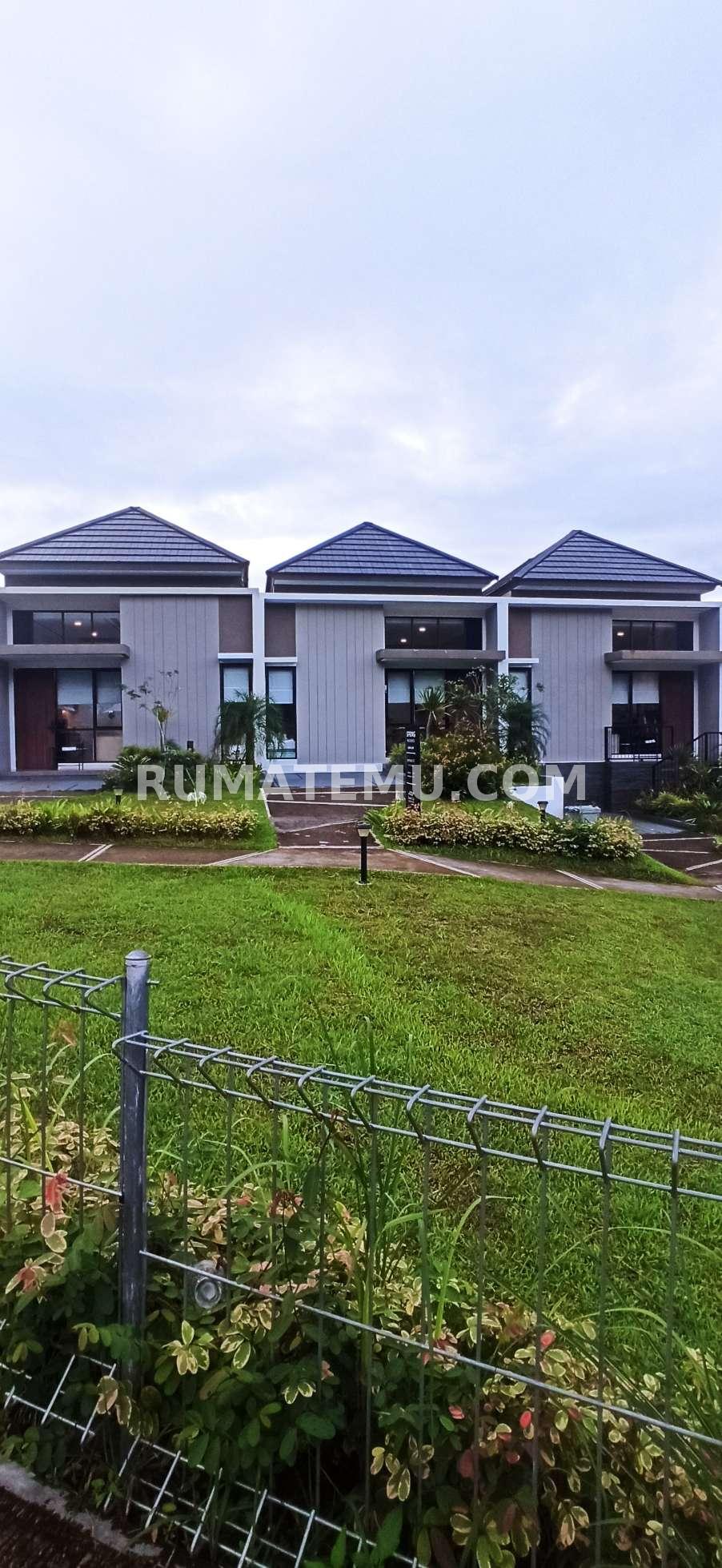 SENTUL CITY KAWASAN PEGUNUNGAN 