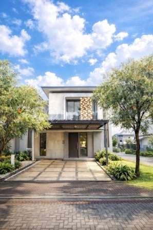 Dijual Rumah di Cluster Aure Mozia, BSD