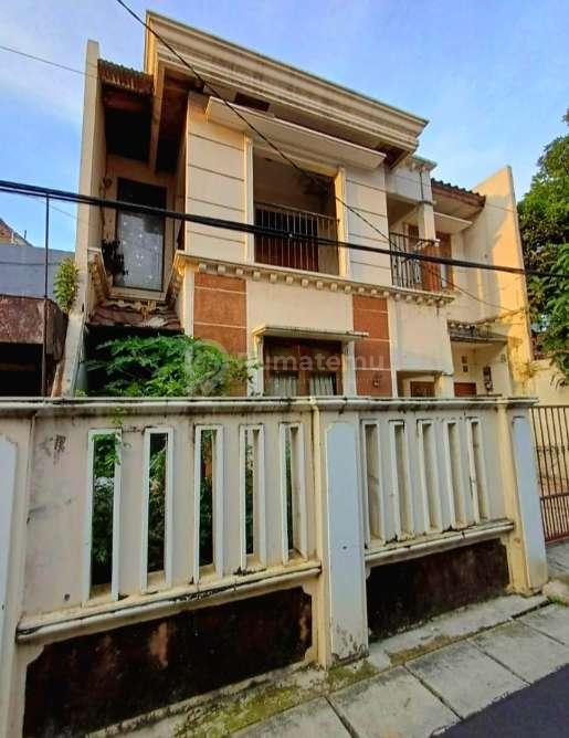 Rumah Hitung Tanah di Jl Purwodadi Menteng Jakarta Pusat- Bangunan Harus Renovasi