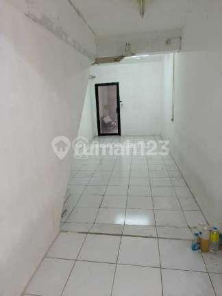 Di Jual Ruko 3 Lantai Siap Huni di Puri Gardeni Kalideres Jakarta Barat