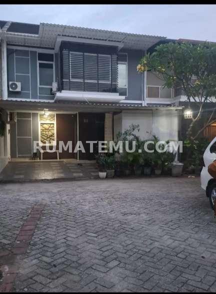 Rumah strategis Bintaro 