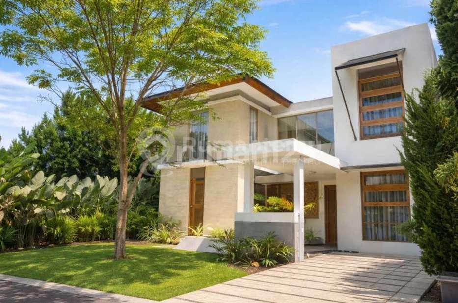 Dijual Rumah di Cluster Versailes Residence, BSD