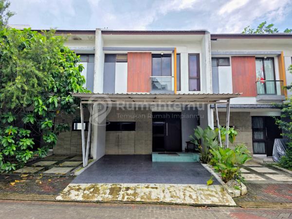 Rumah Delatinos 2 Lantai Siap Huni BSD, Tangerang Selatan