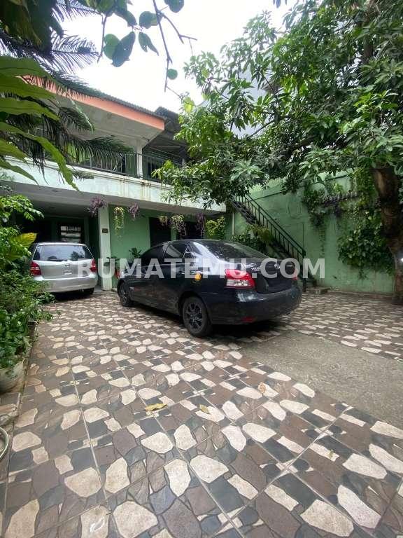 Dijual Rumah Kos 14 Kamar, 3 LT di Area Strategis, Best Lok 5 Menit ke Kuningan, Mampang Prapatan Jaksel