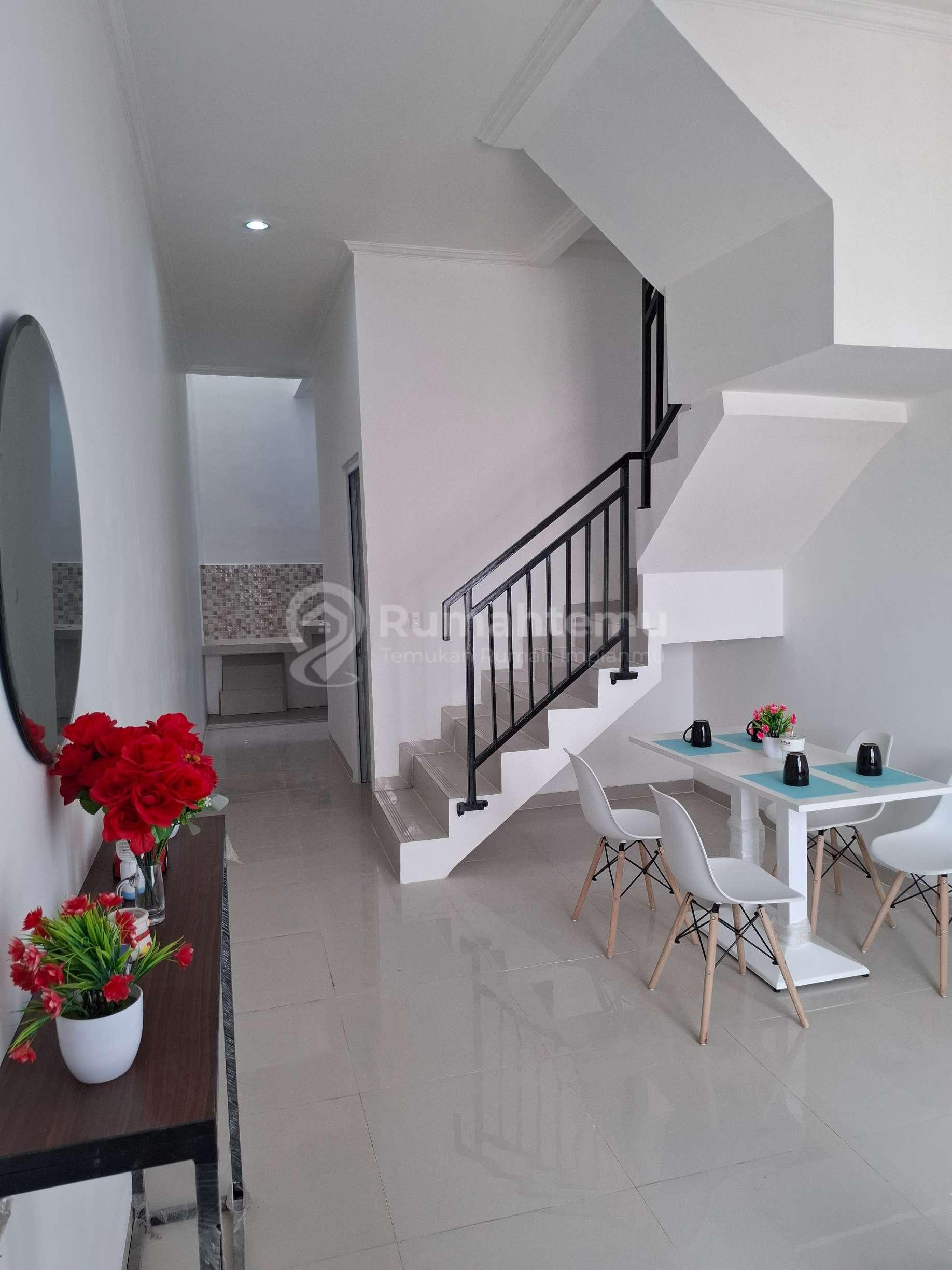 Rumah Baru Di Jl.Banyo,BCS Kelapa Gading