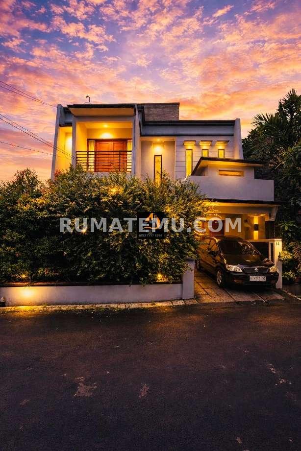Rumah cantik Dlm Komp Di Balekambang Condet Kramat jati/D27