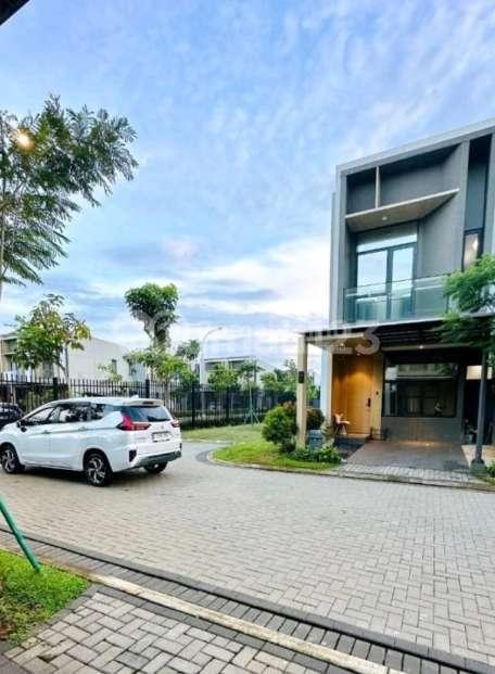 Disewakan Rumah Full Furnished di Cluster Svadhi Tanakayu BSD