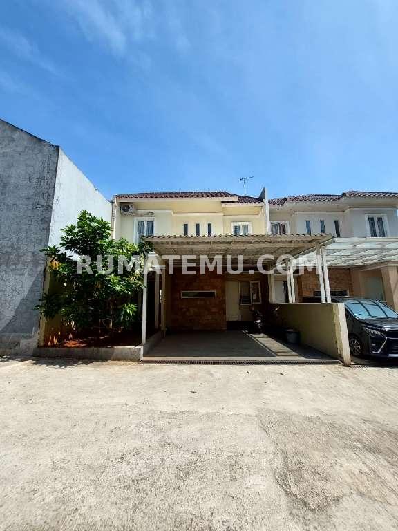 Rumah Bagus Dalam Mini Townhouse di Jagakarsa