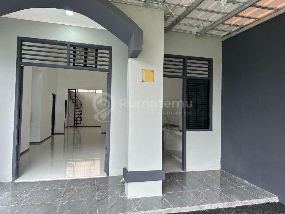 Disewakan Rumah Brand New 1 Lantai di Metland Puri