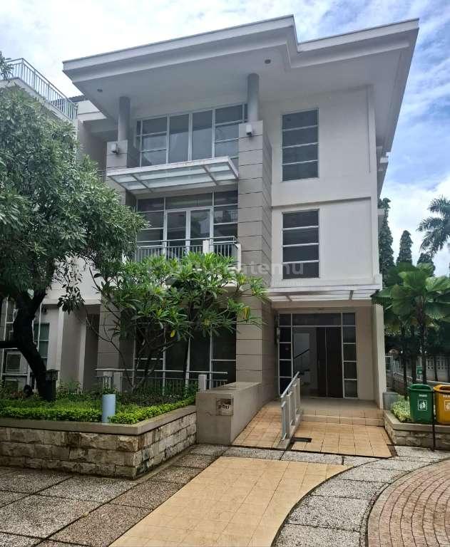 Town House Royal Garden House Cbd Pluit